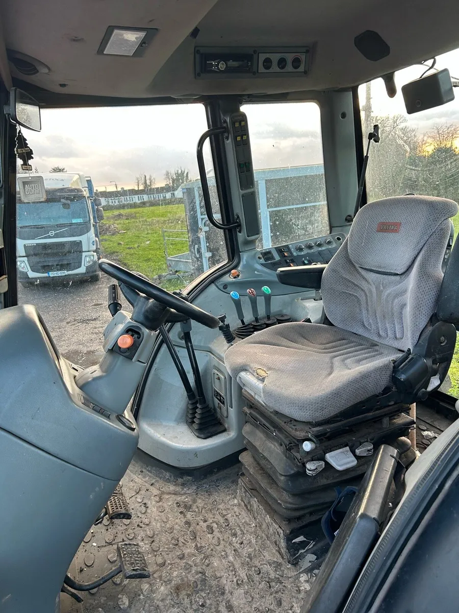 Valtra t151 - Image 4
