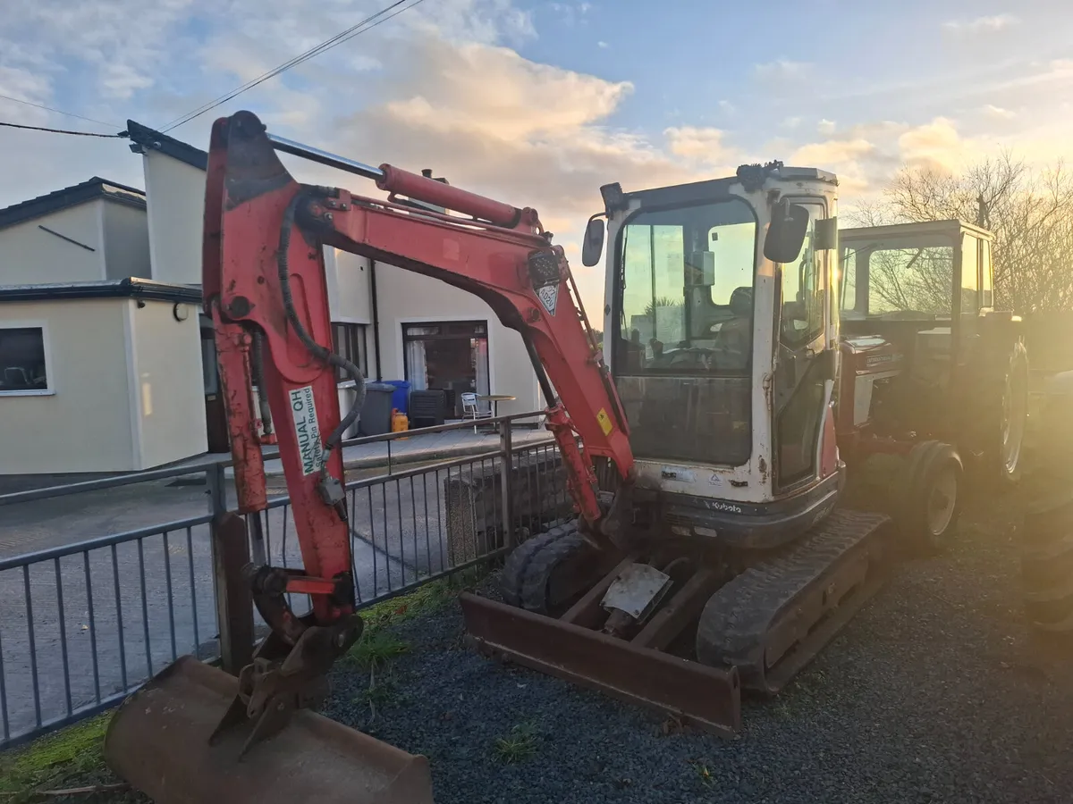 Kubota U25 - Image 2