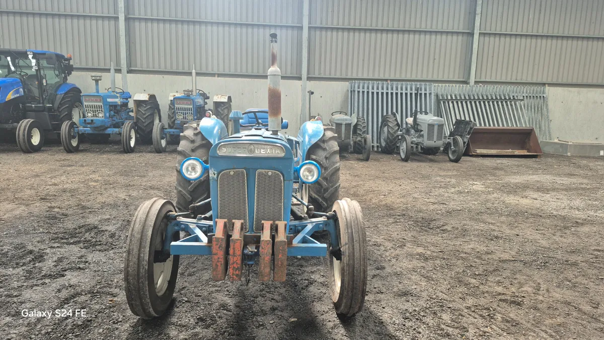 Fordson super dexta - Image 1