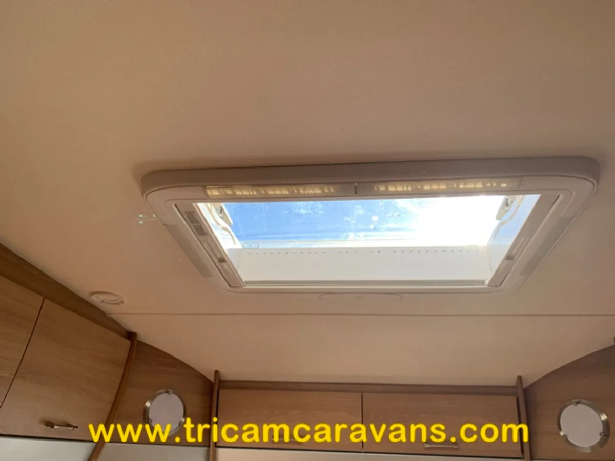 2008 Elddis Avante Club 462/2 - Image 3