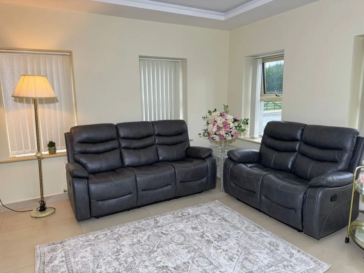 3 2 Porter sofa available - Image 2