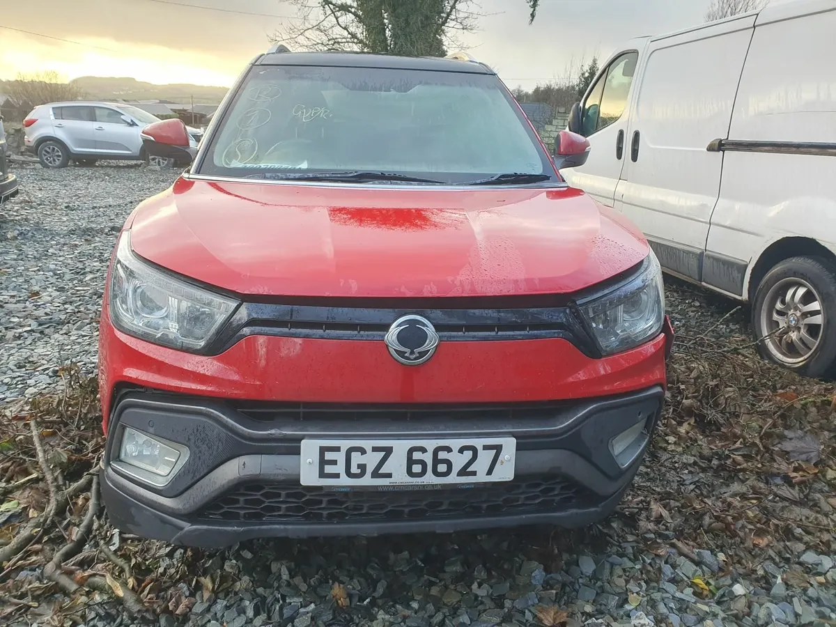 Ssangyong Tivoli 2017 diesal - Image 3