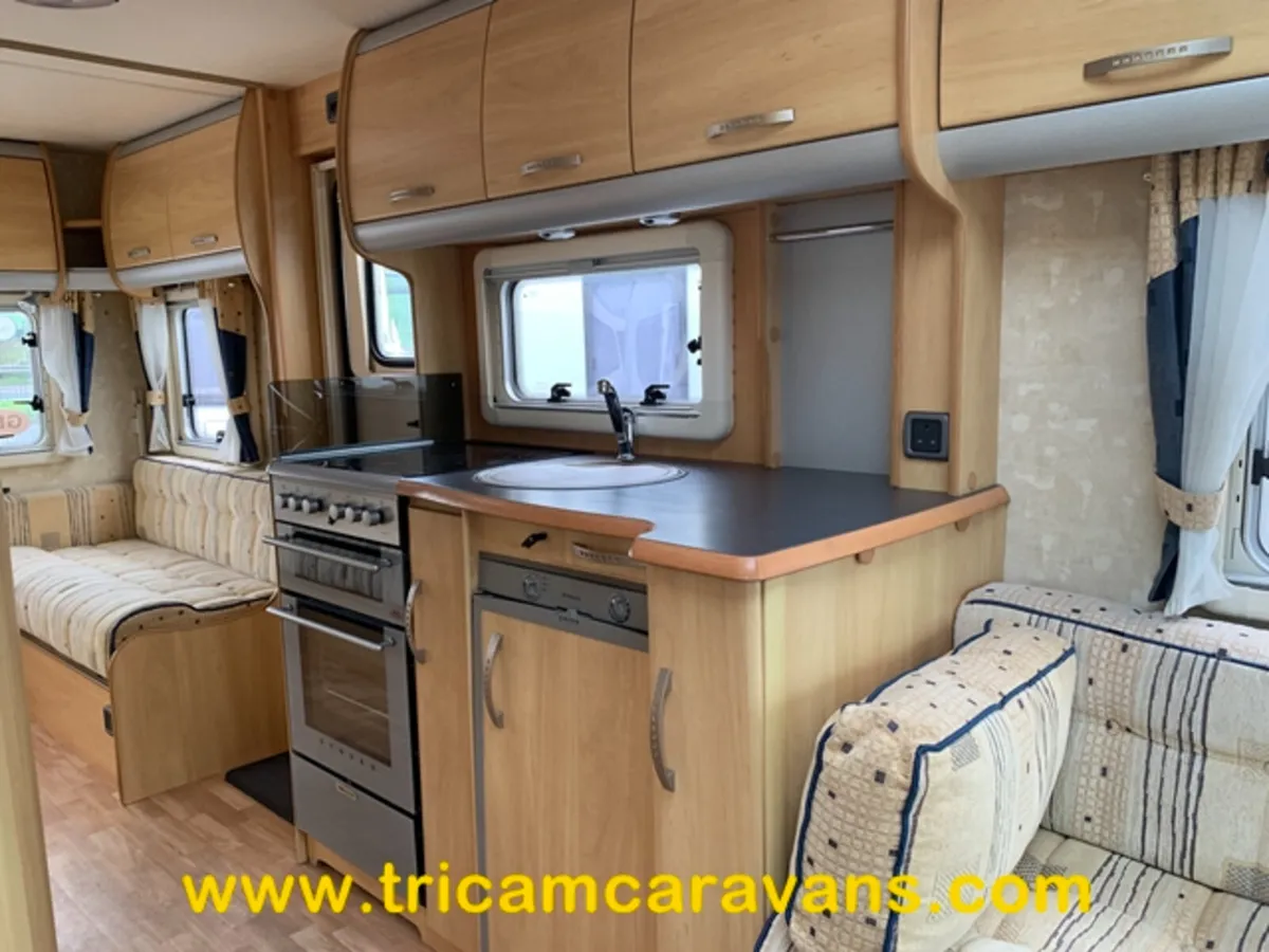 2005 Sterling Elite Amethyst 5 Berth - Image 4