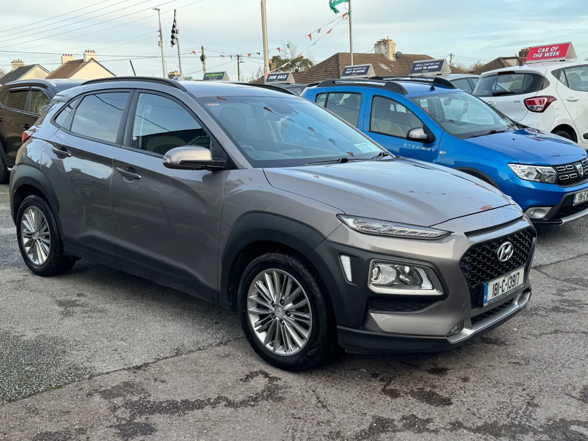 Hyundai KONA Executive Petrol - Image 3