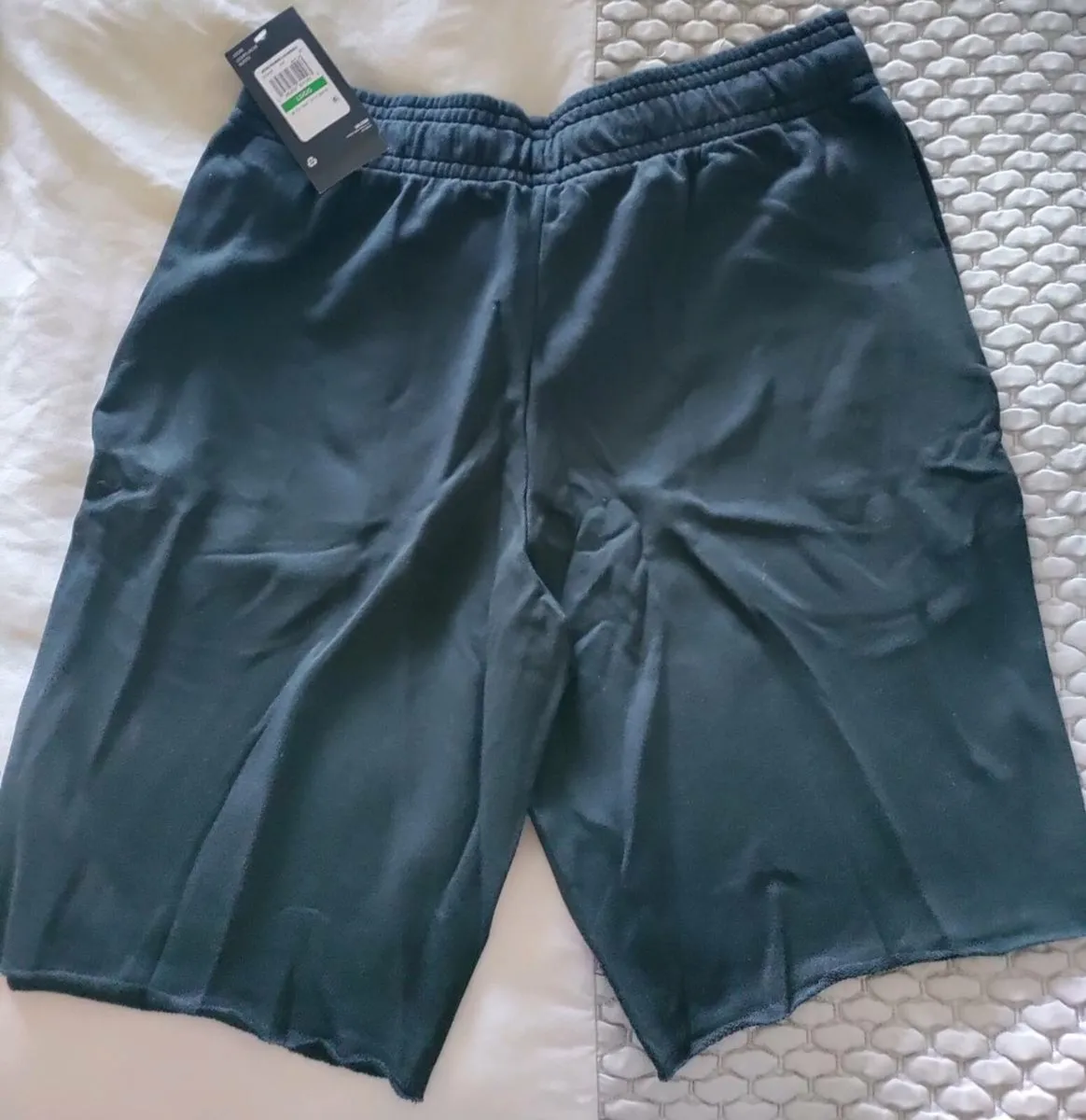 UA Project Rock Shorts L New - Image 2