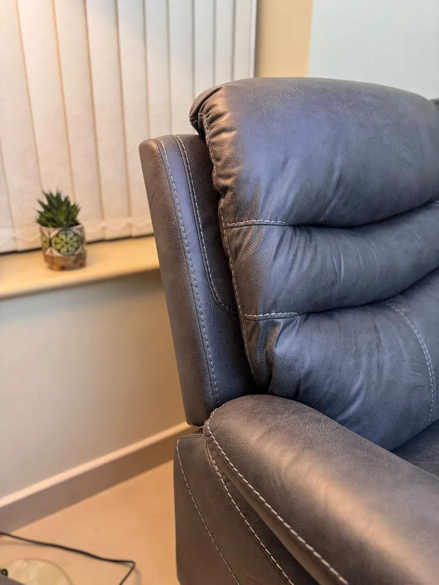 3 2 Porter sofa - Image 2