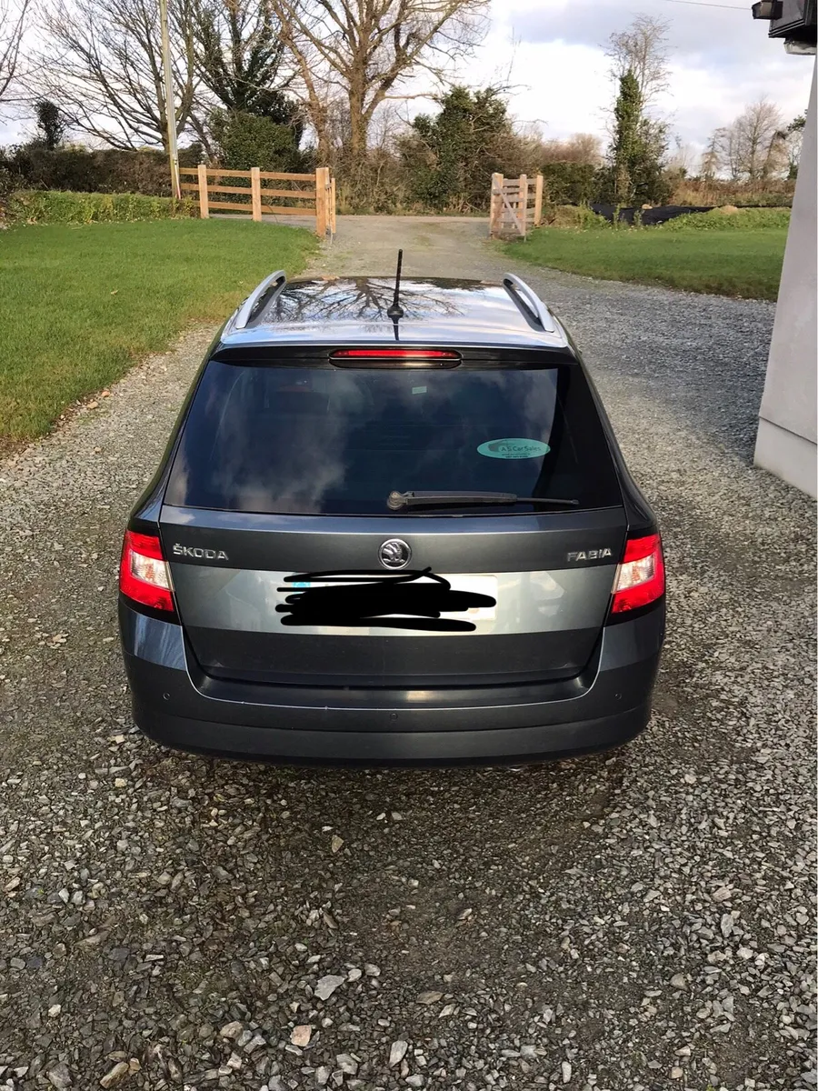 Skoda Fabia 2016 - Image 3