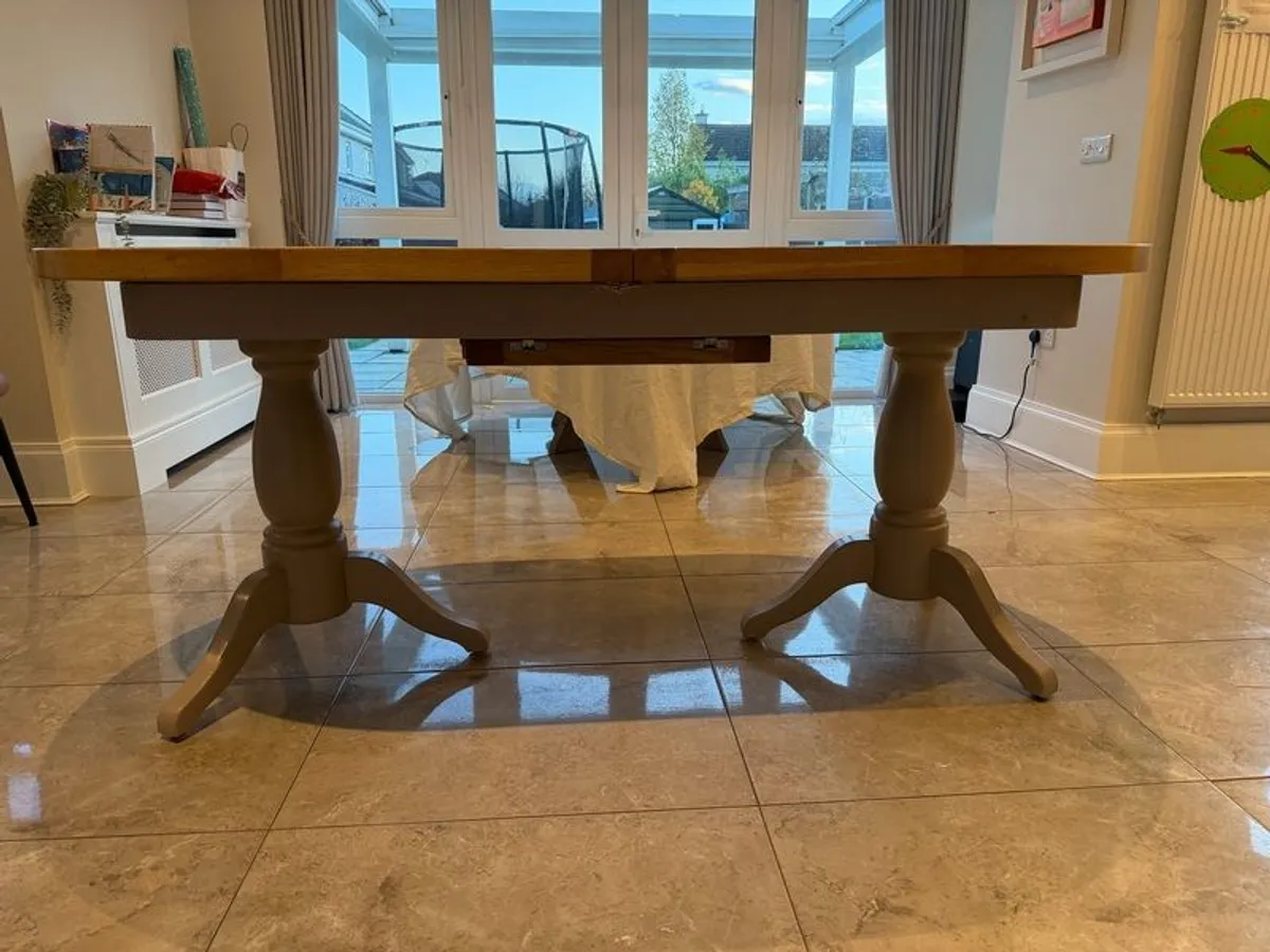 Solid wood Dining table - Image 4