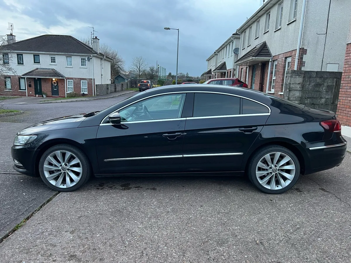Volkswagen CC 2013 - Image 1