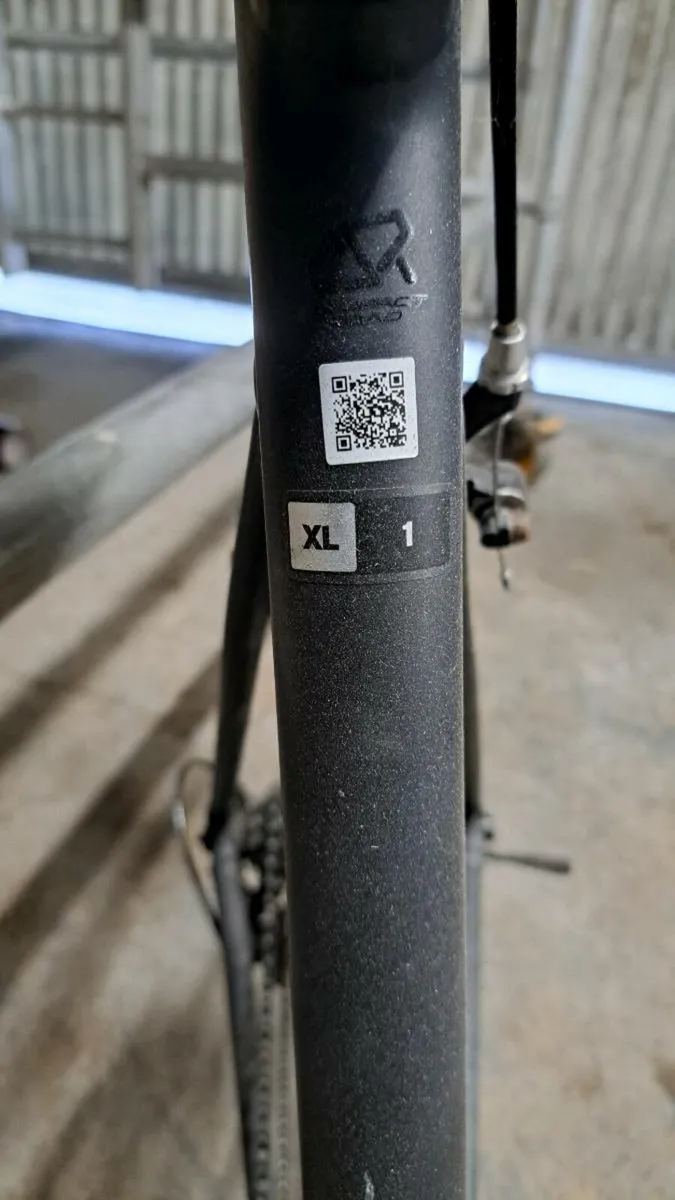 Giant Race bike - Image 2