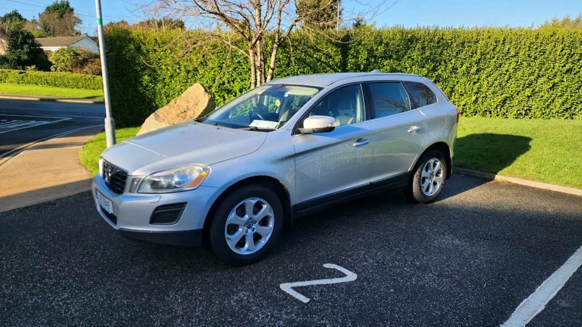 Volvo XC60 D5 AWD Auto Test 11/26 - Image 1