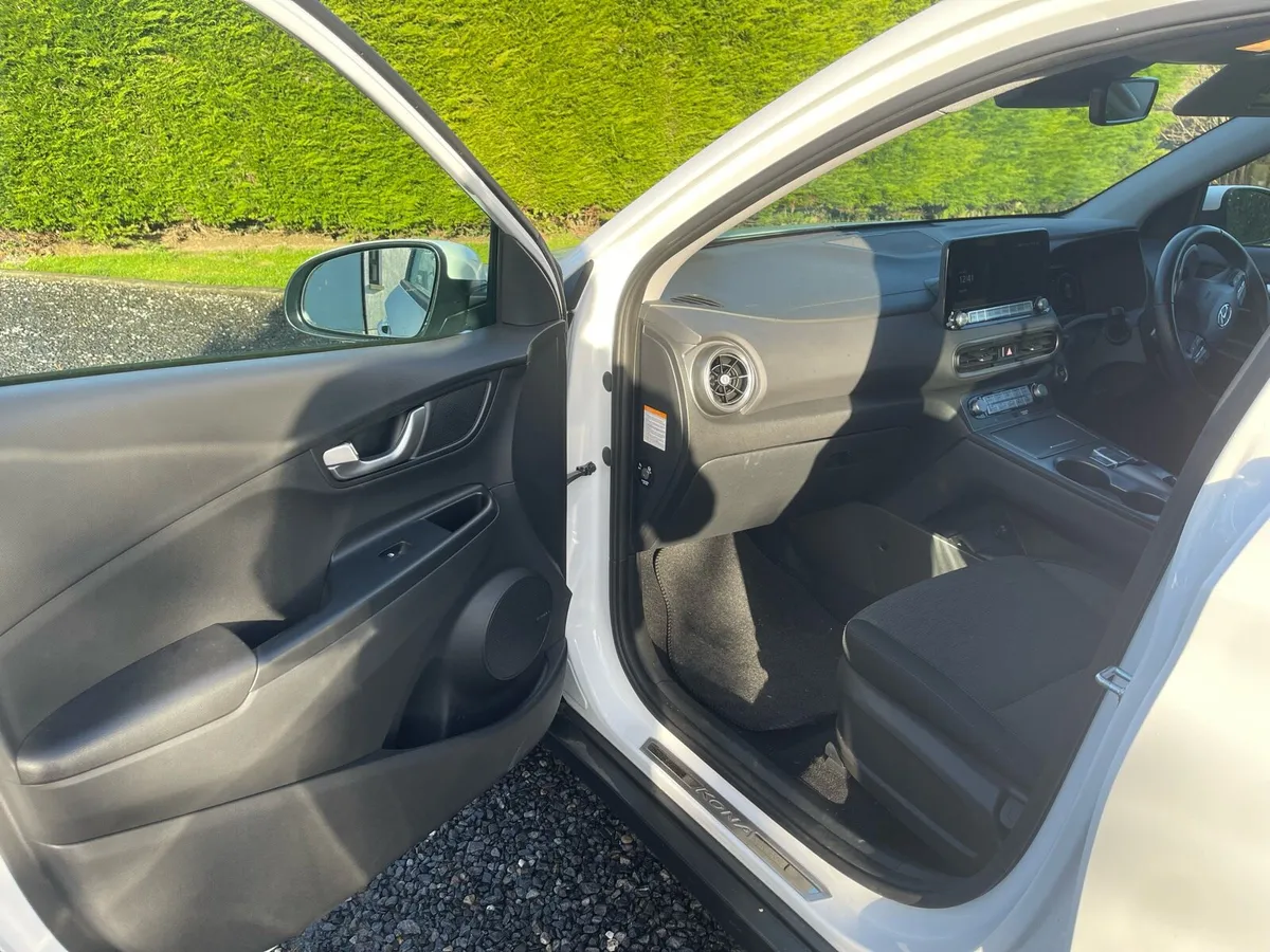 Hyundai Kona - Image 4