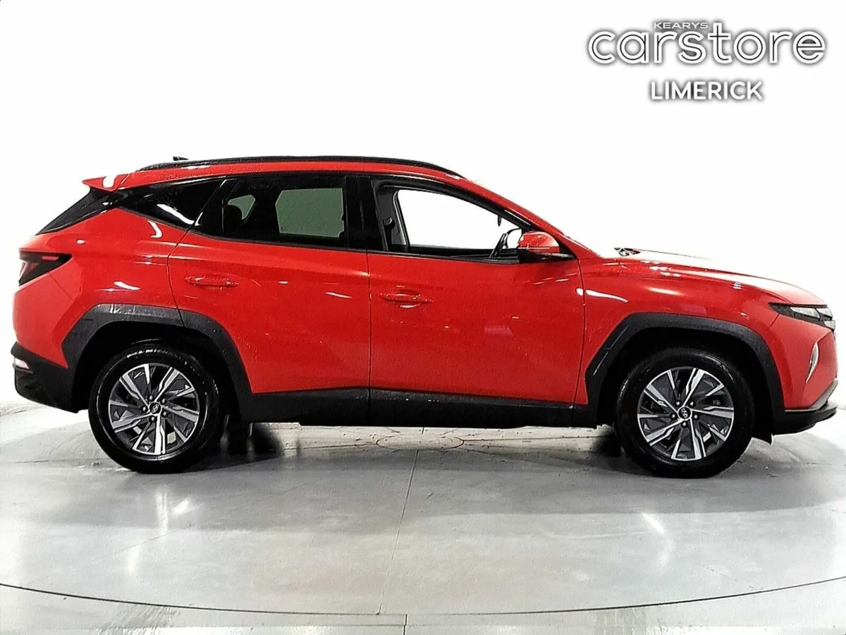 Hyundai Tucson Executive HEV 5DR Auto - Image 2