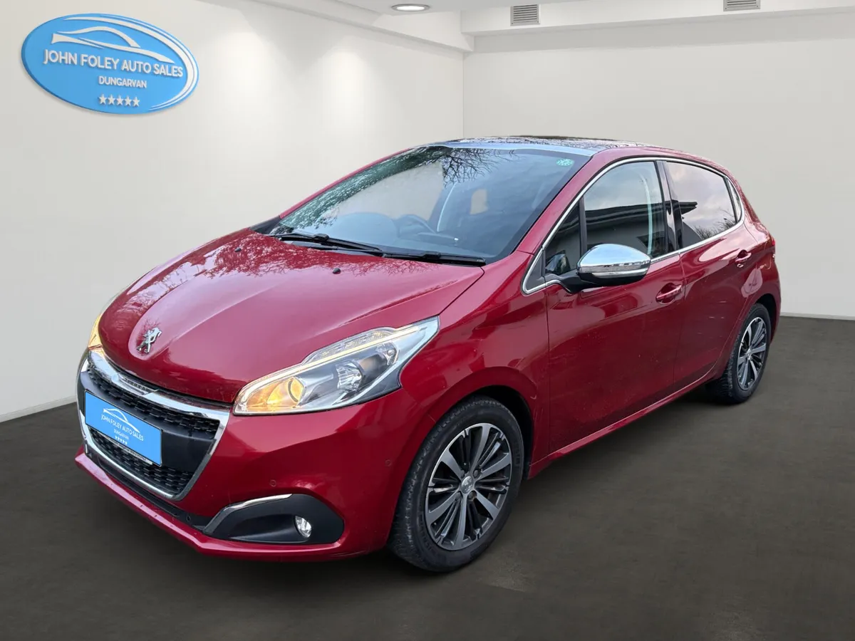 2017-Peugot -208-1.2 Automatic - Image 3