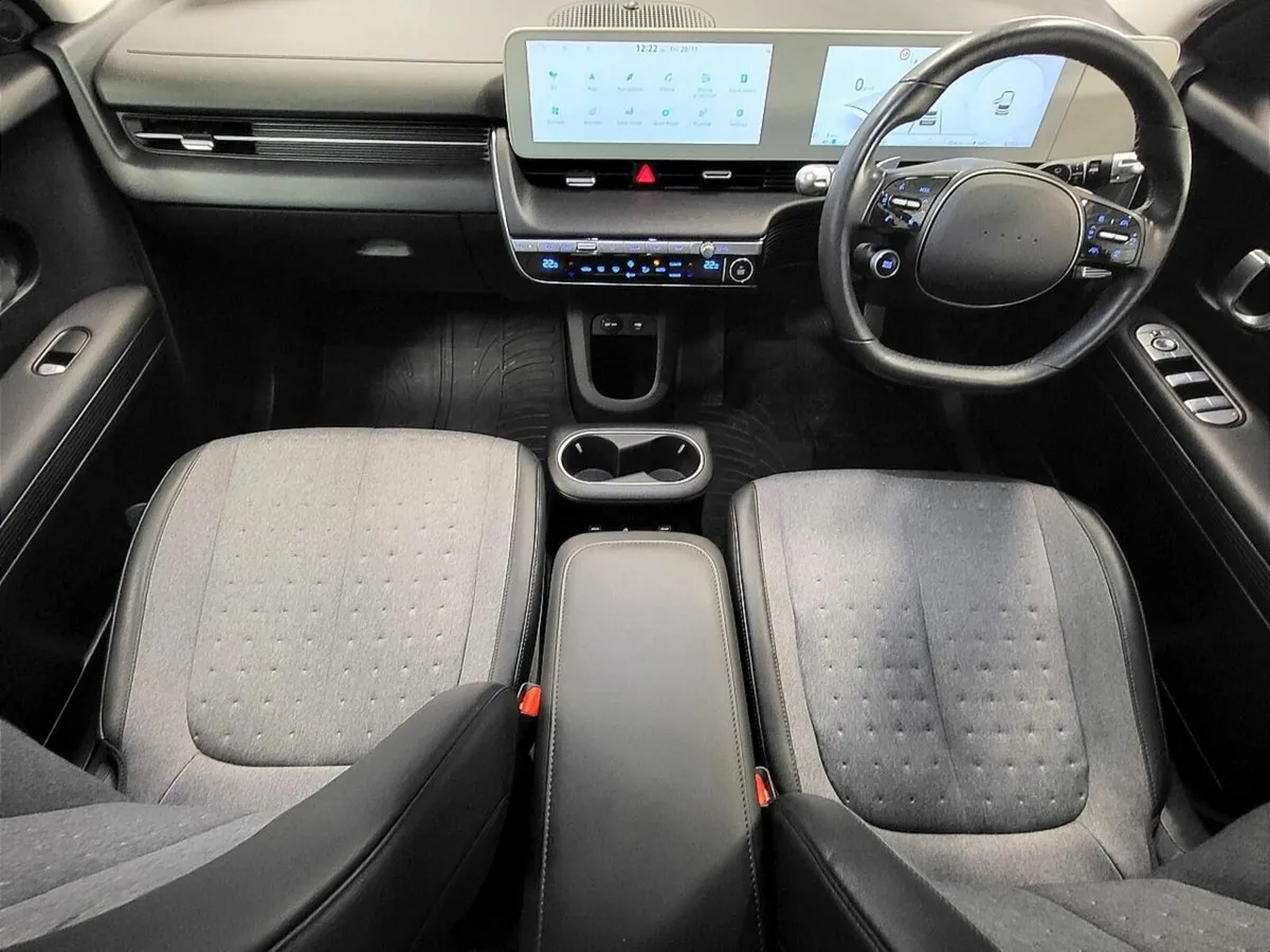 Hyundai IONIQ 5 77kW Executive Plus - Image 4