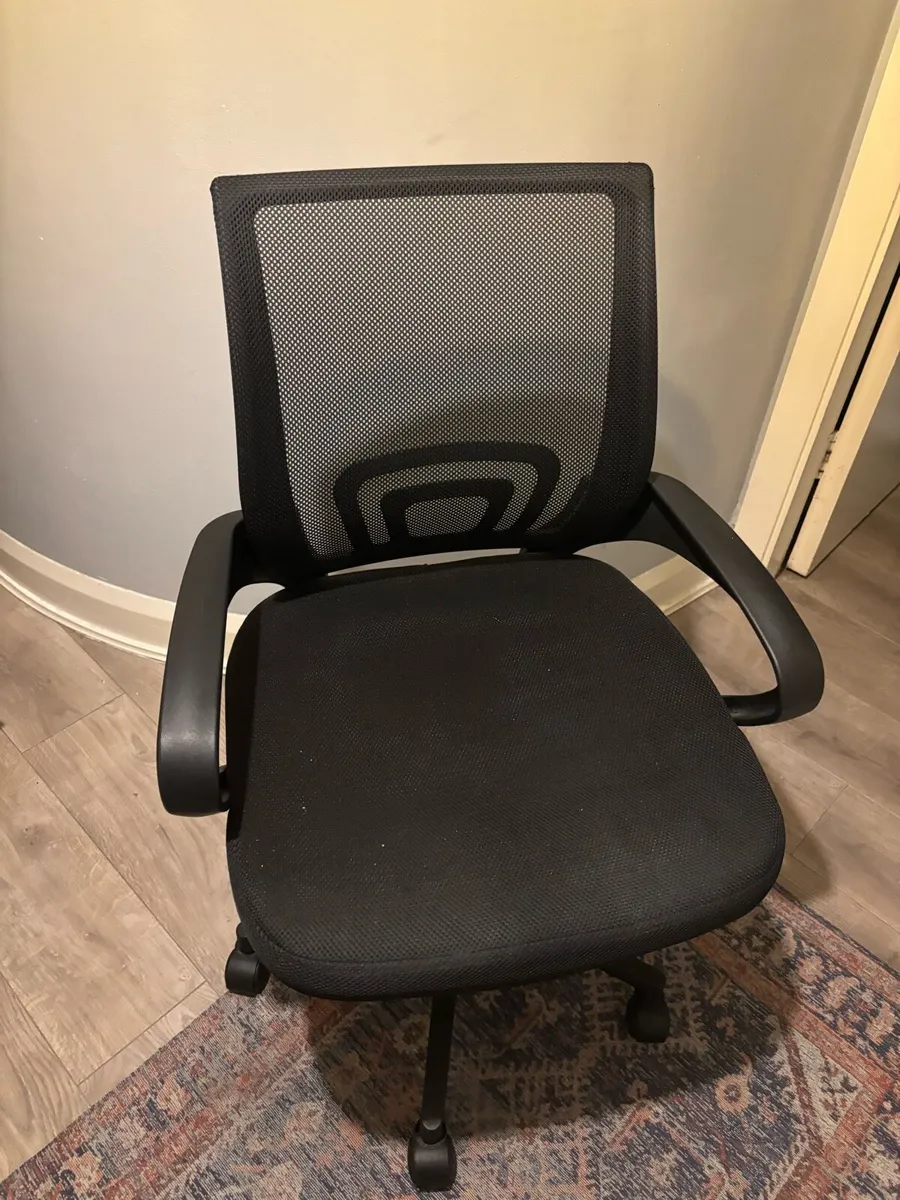 Office Chair - Image 1