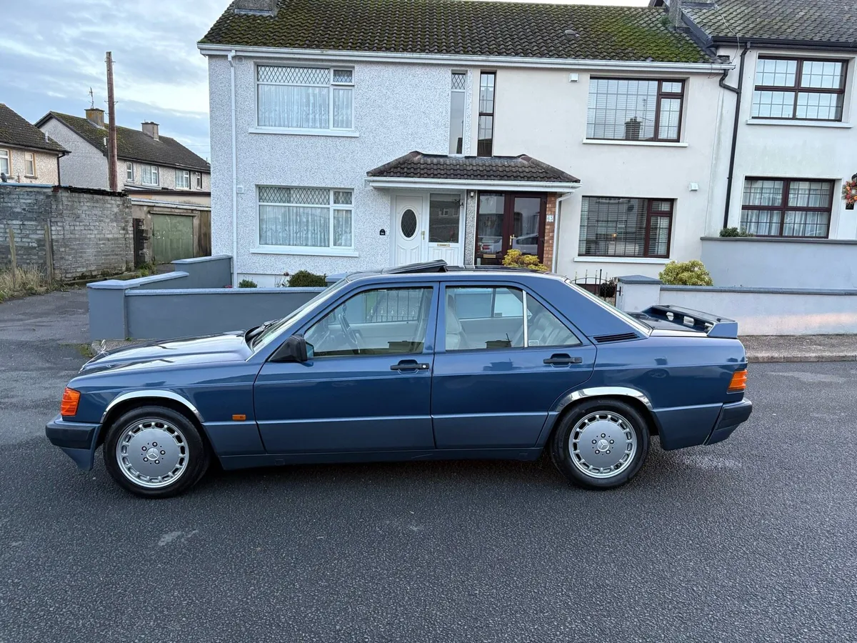 Mercedes 190 2.6 sportline nct and taxed - Image 4
