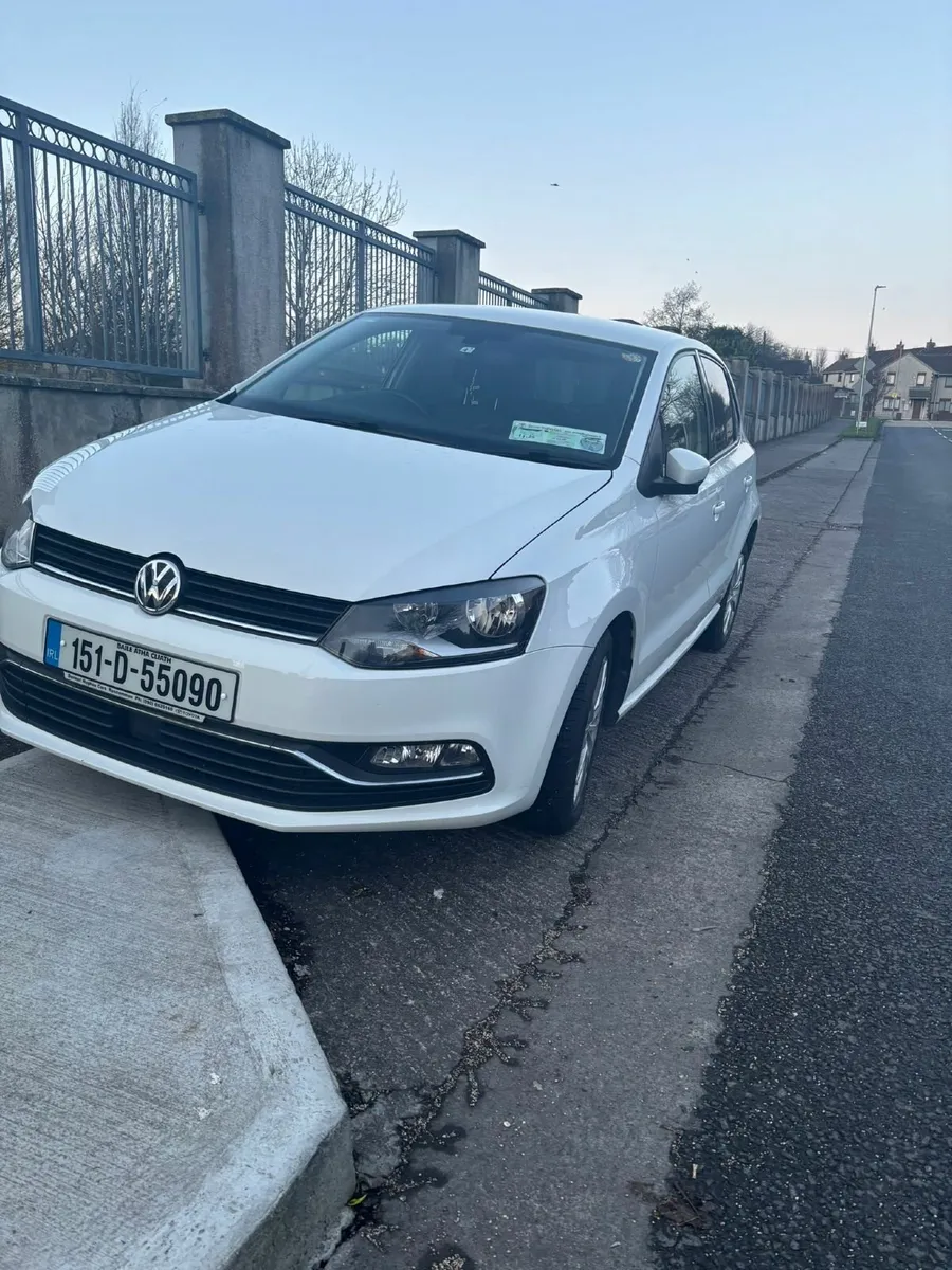 Volkswagen Polo 2015 - Image 1
