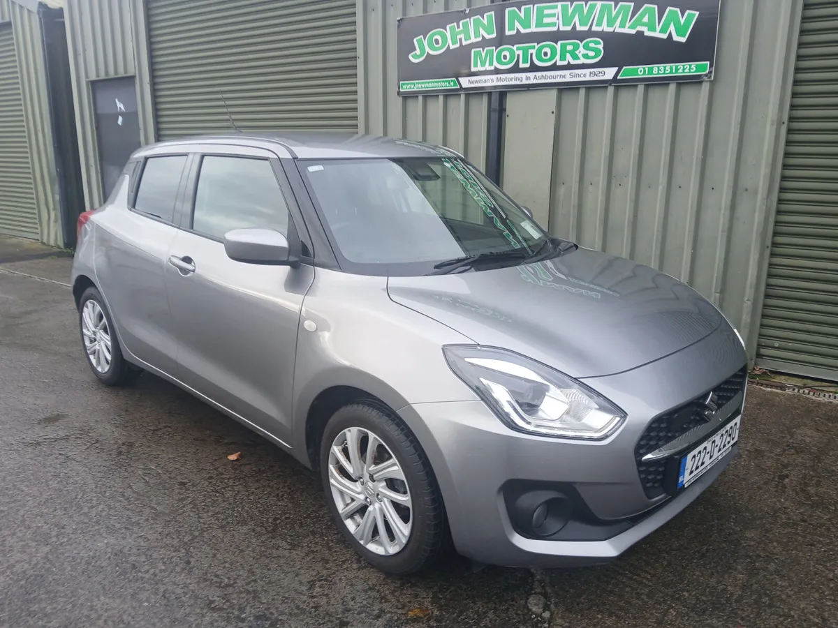 Suzuki Swift 1.2.  2022 automatic economical - Image 4