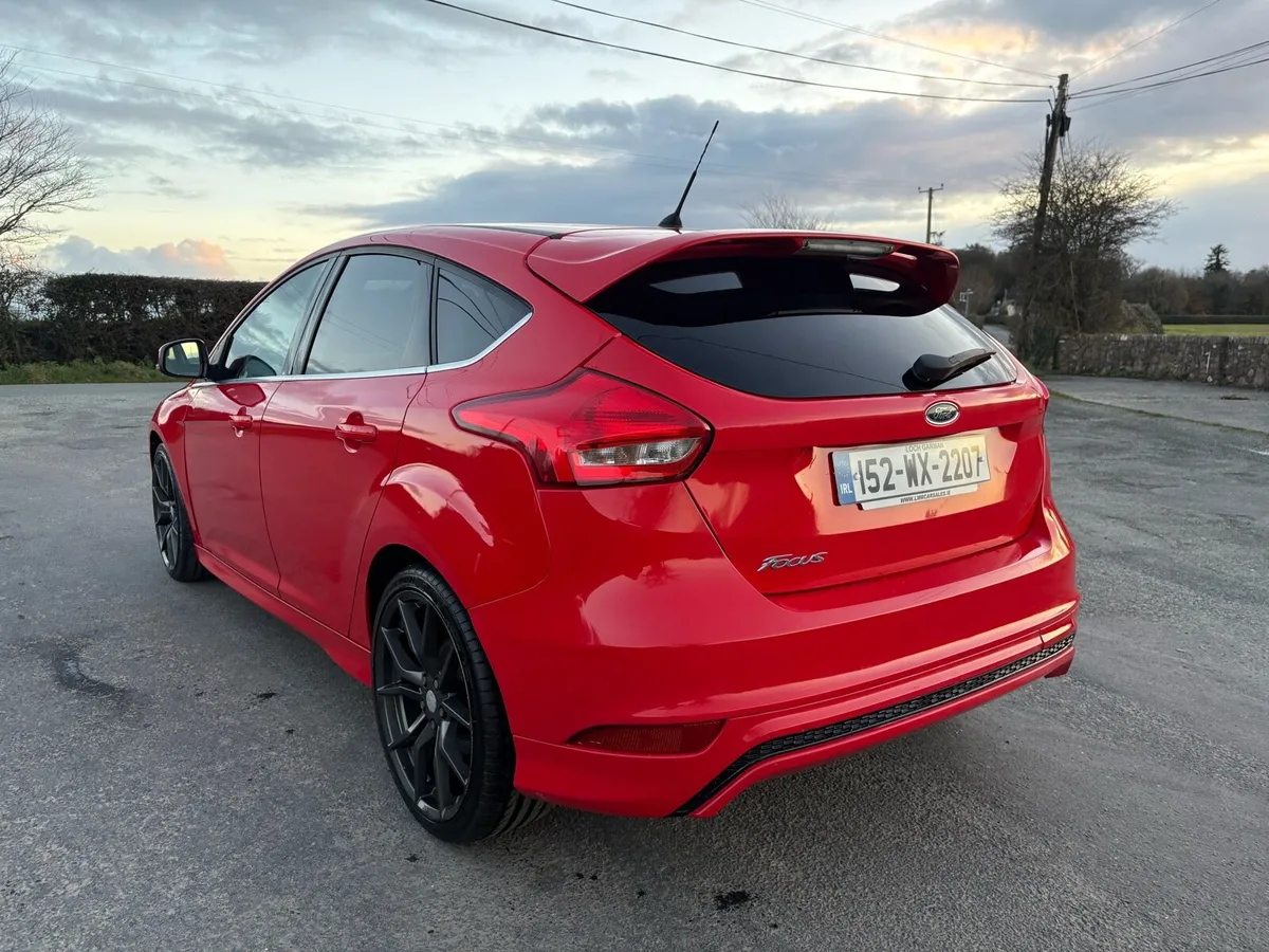 Ford Focus - Image 4