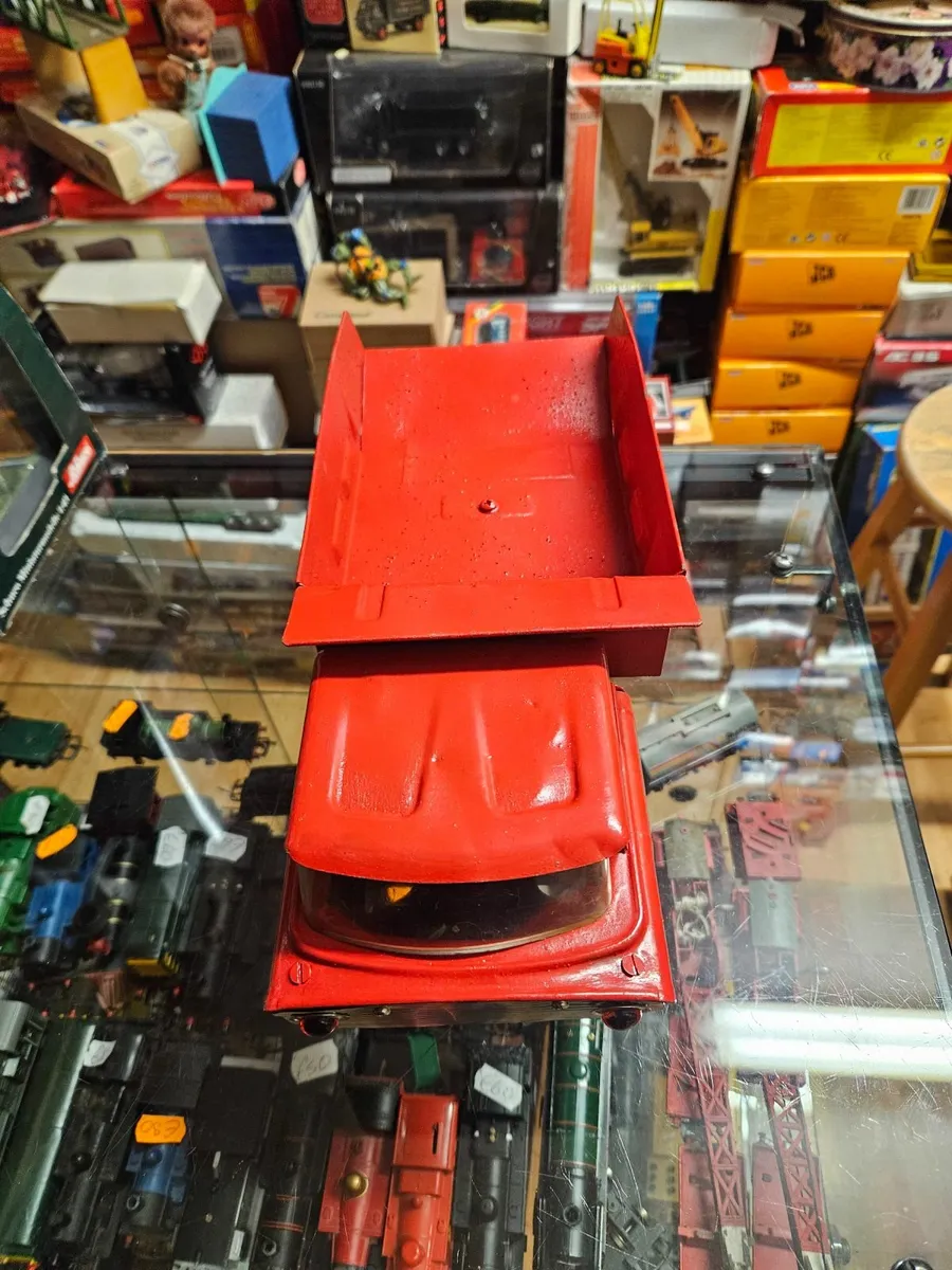 Vintage Triang Pressed Steel Truck - Image 2