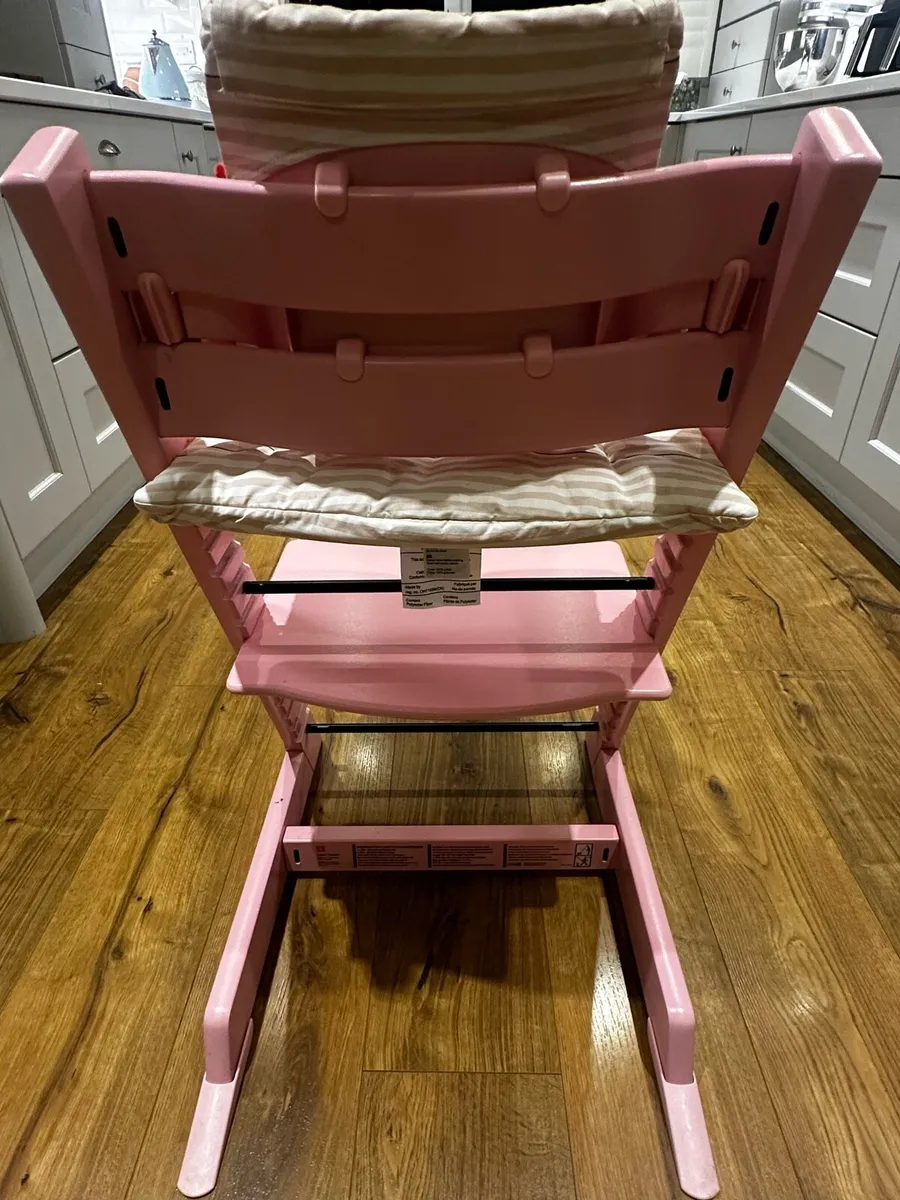 Stokke trip trap baby chair - Image 3