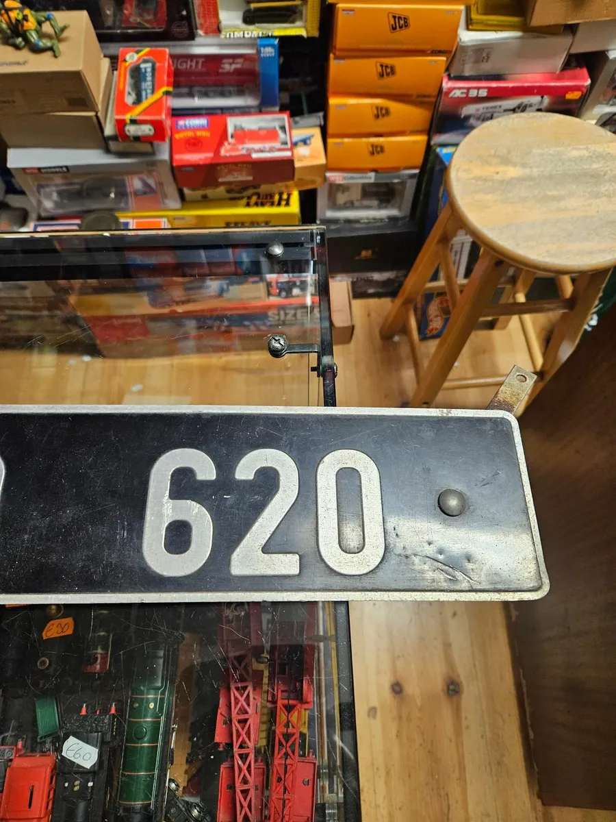 Vintage Number Plate - Image 3