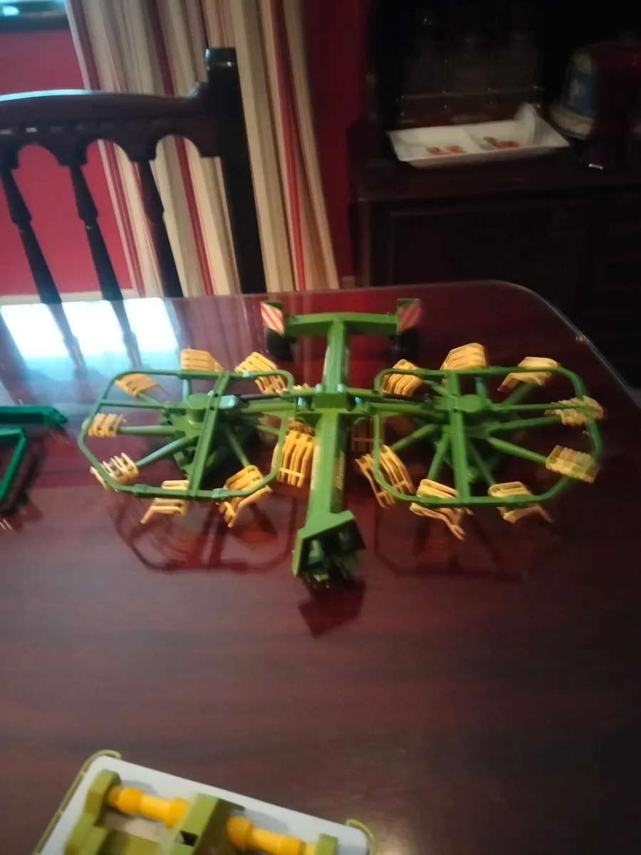 Farm toys - Image 1