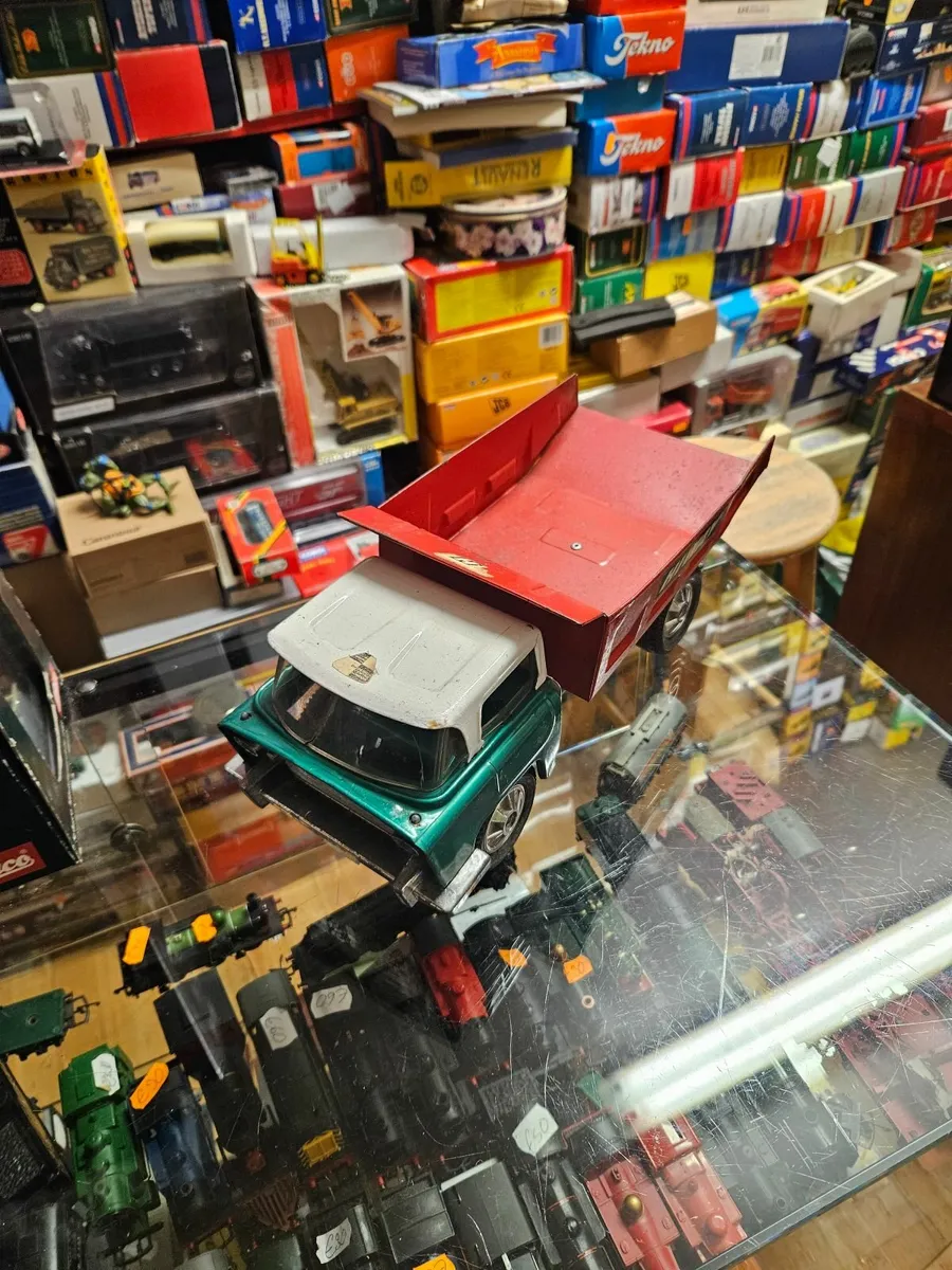 Vintage Triang Pressed Steel Truck - Image 2