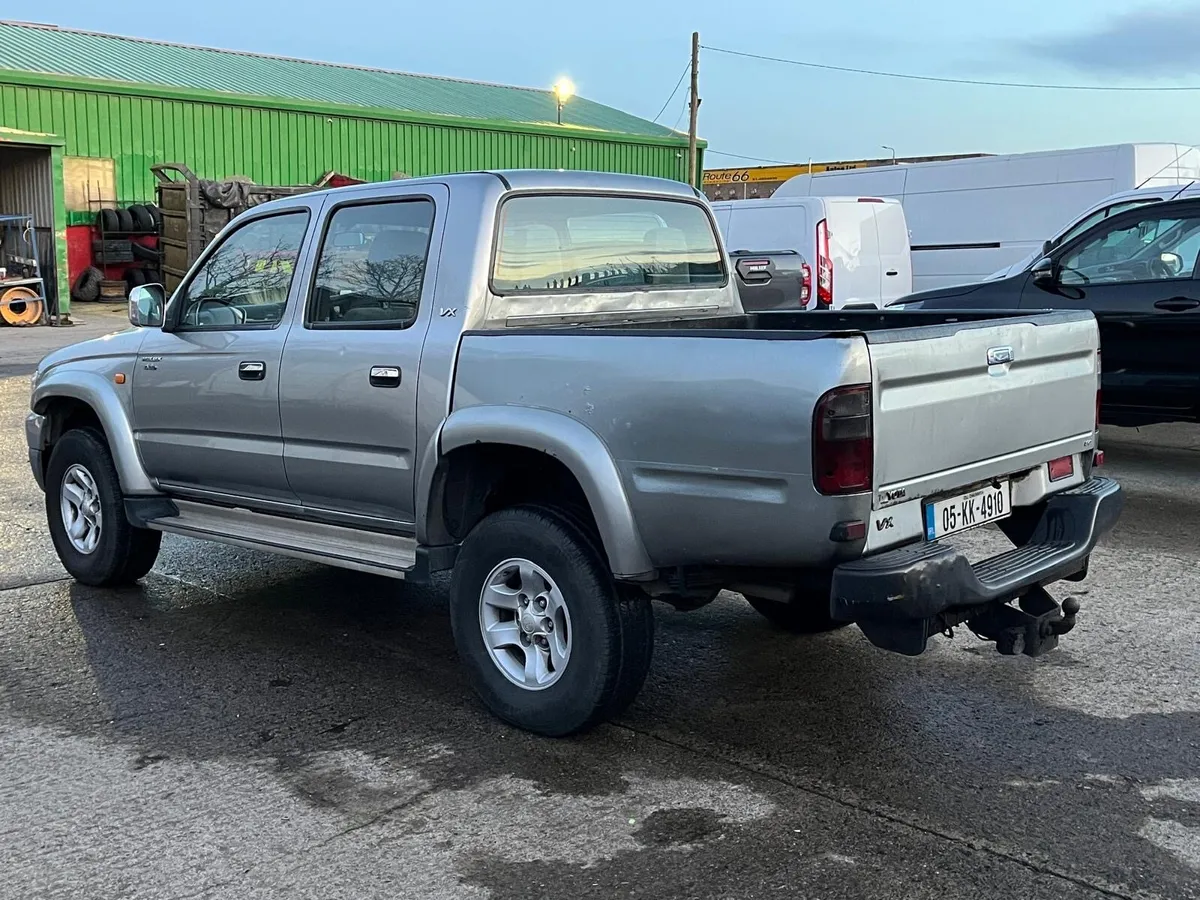 Toyota Hilux 2.5 D-4D 280VX - Image 4