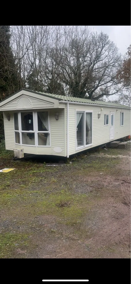 Mobile home - Image 1