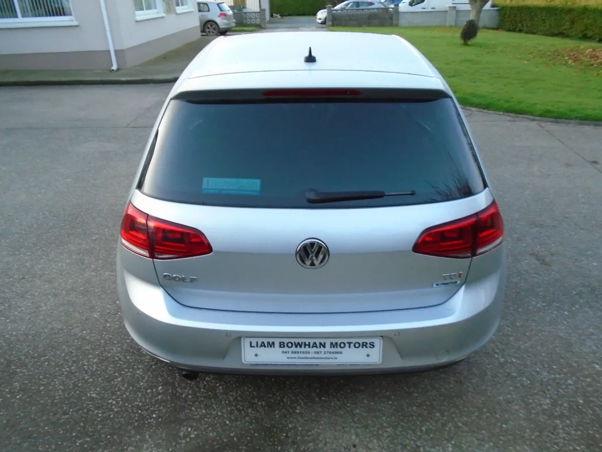 Volkswagen Golf 2015,highline 1.6tdi,camera,fogs - Image 4