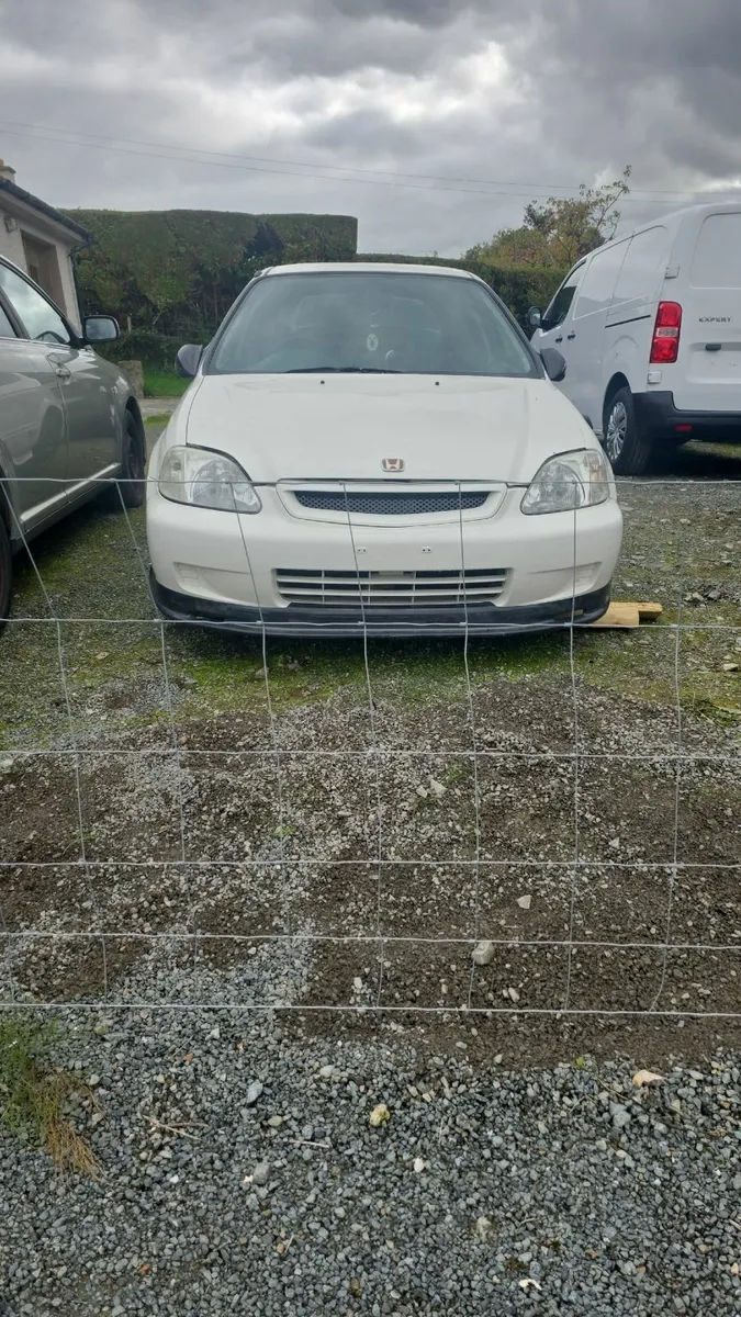 Honda Civic 2000 - Image 2