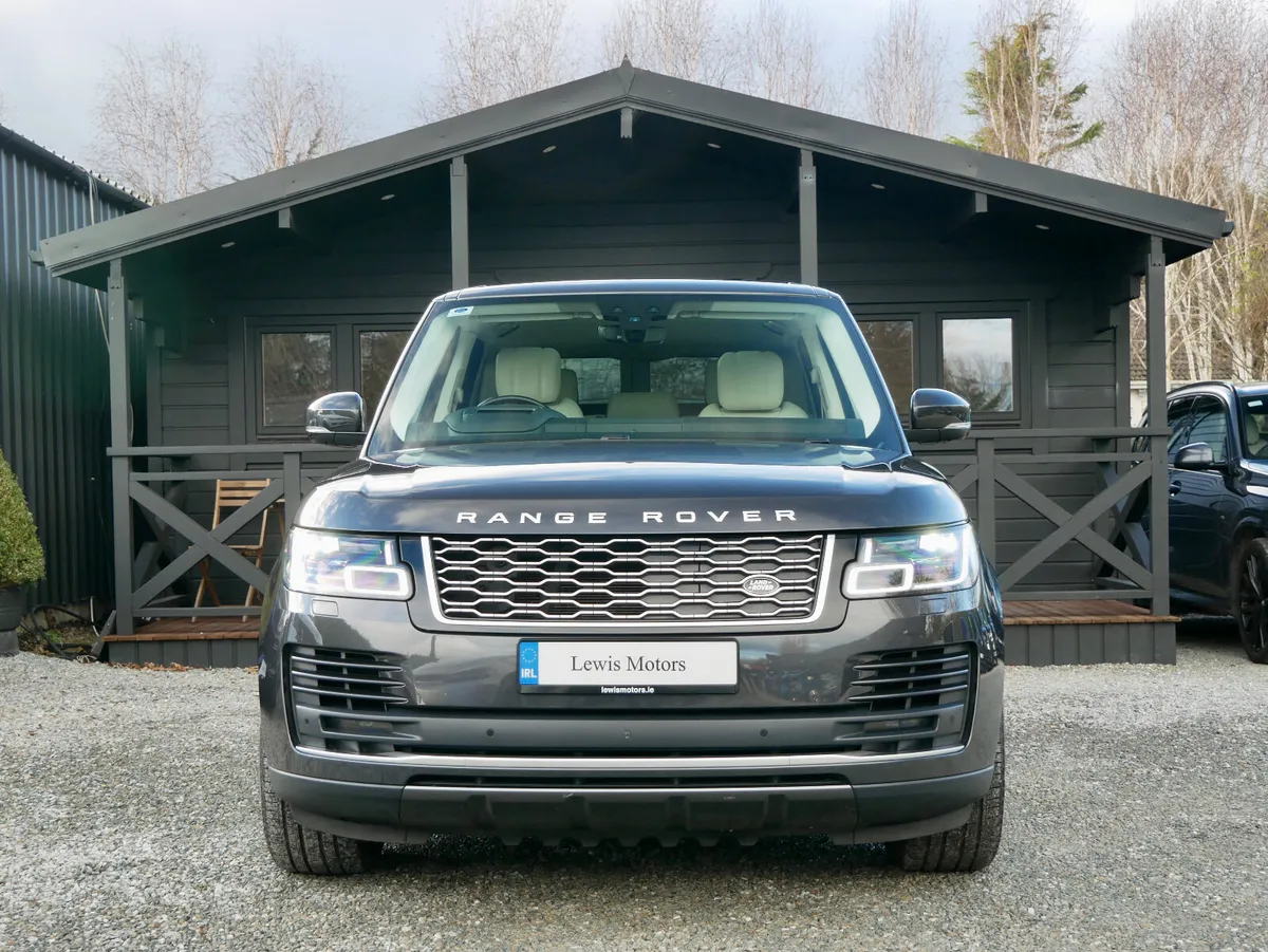2021 Range Rover Vogue P400e PHEV - Image 2