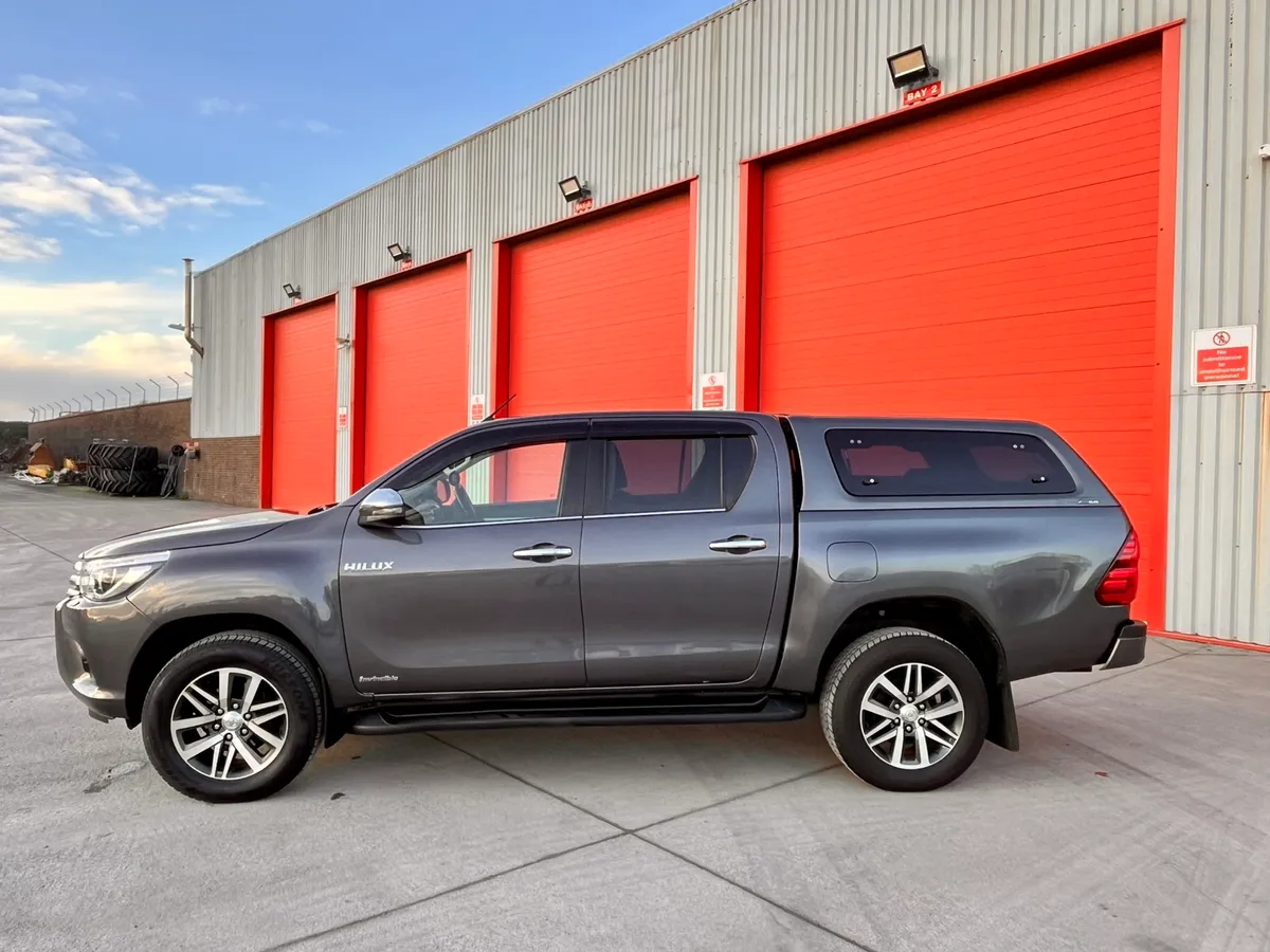2019 Toyota Hilux 2.4 Invincible - Image 2