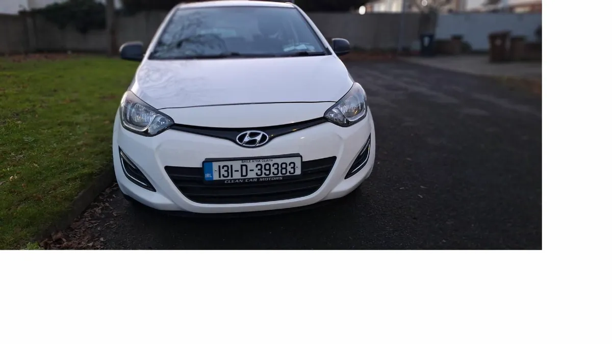 Hyundai i20 2013 - Image 2