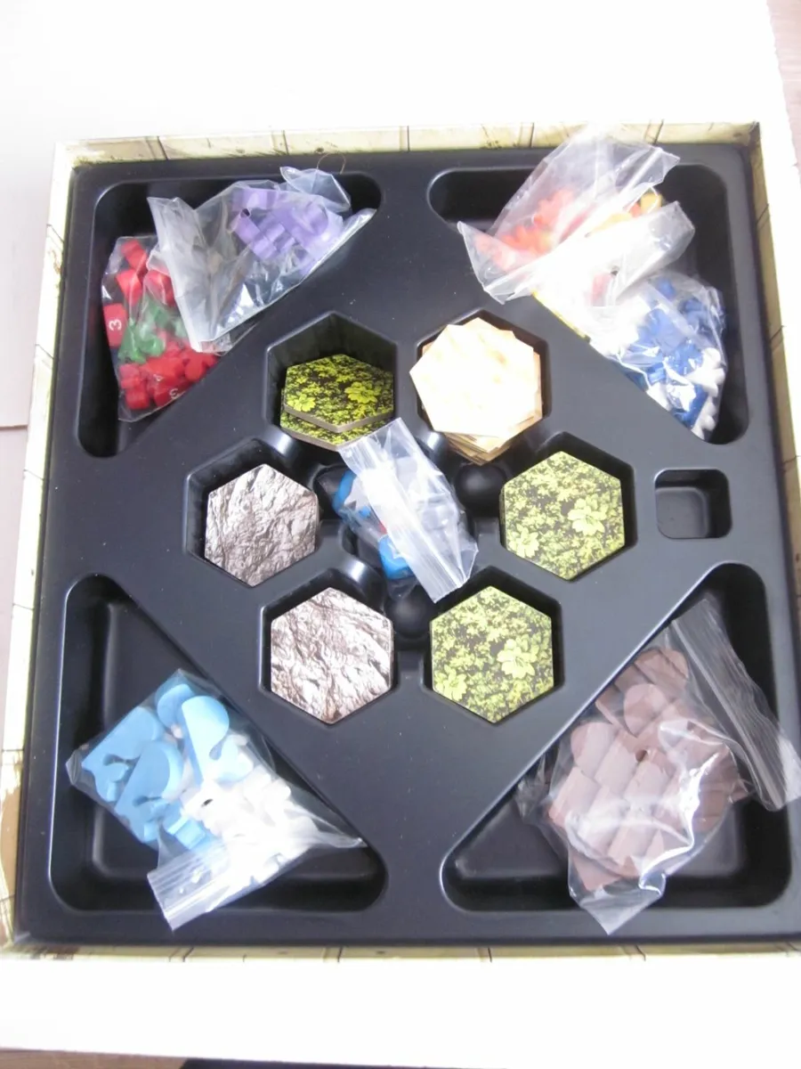 Survive Escape from Atlantis Board Game- - Image 4