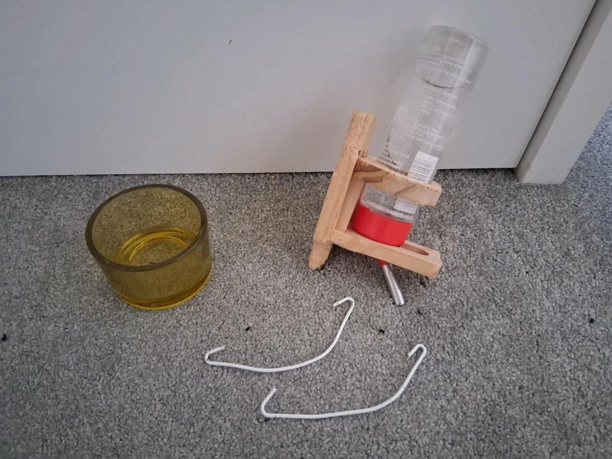 Animal Cage plus Extras - Image 4