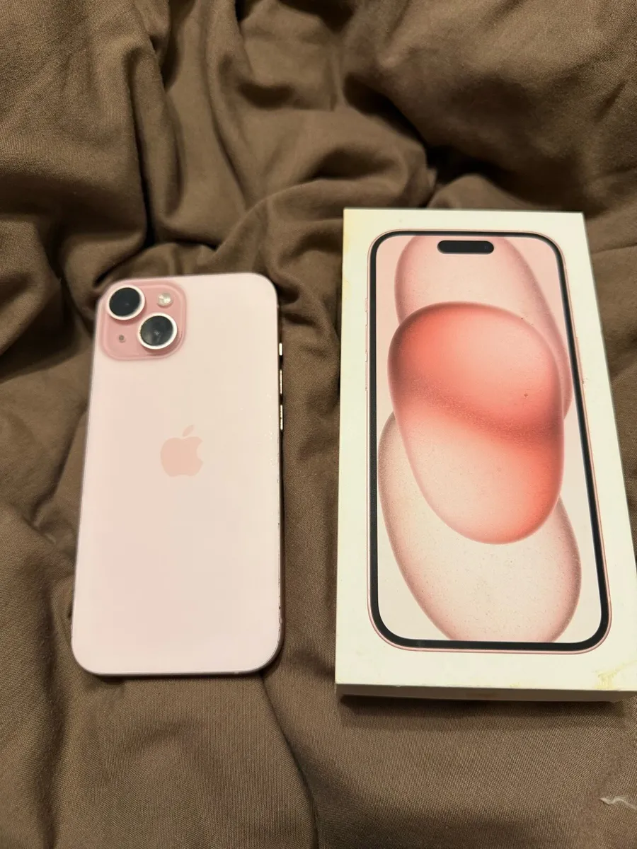 iPhone 15 - Image 1