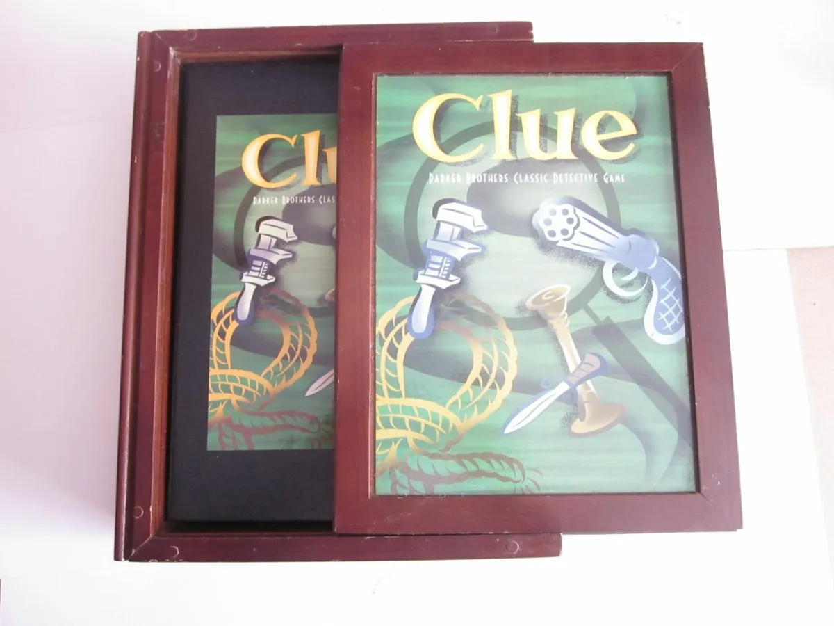 Clue Classic Detective Game Wooden Box - Image 3