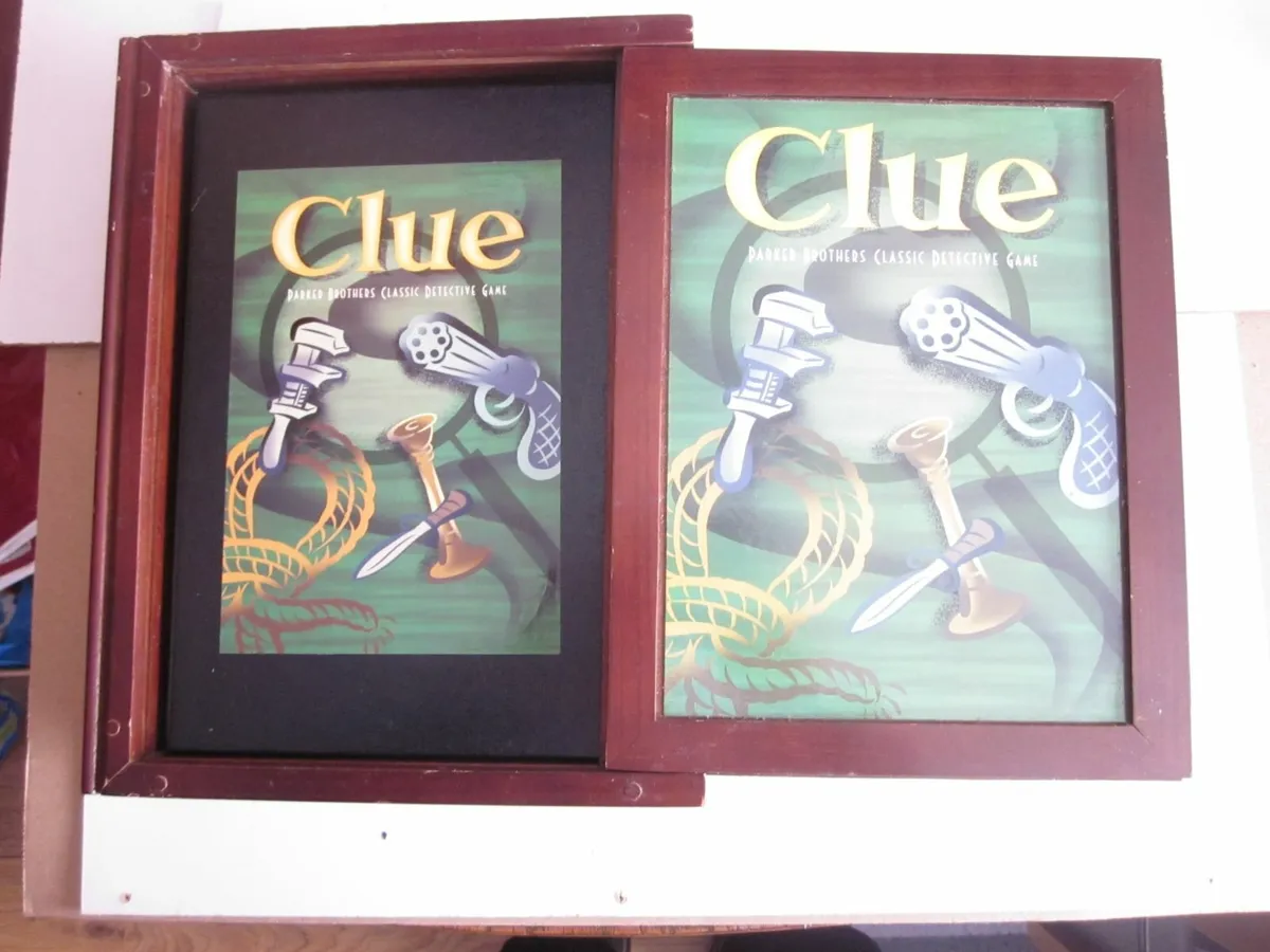 Clue Classic Detective Game Wooden Box - Image 4