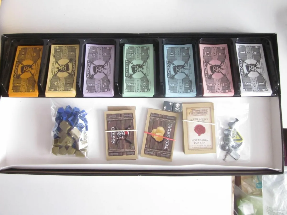 Monopoly Pirates of the Caribbean Board  Game - Image 2