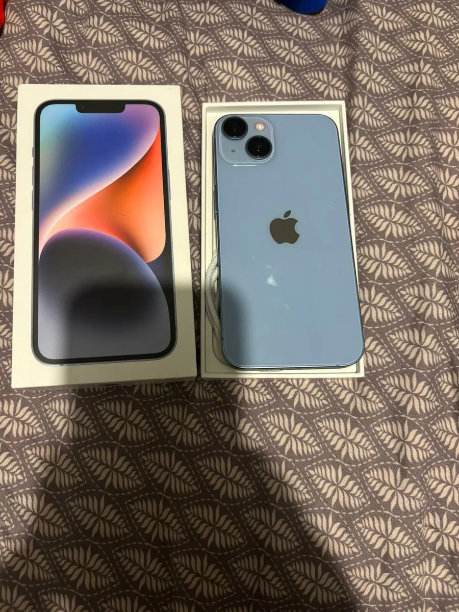 I phone 14 - Image 1