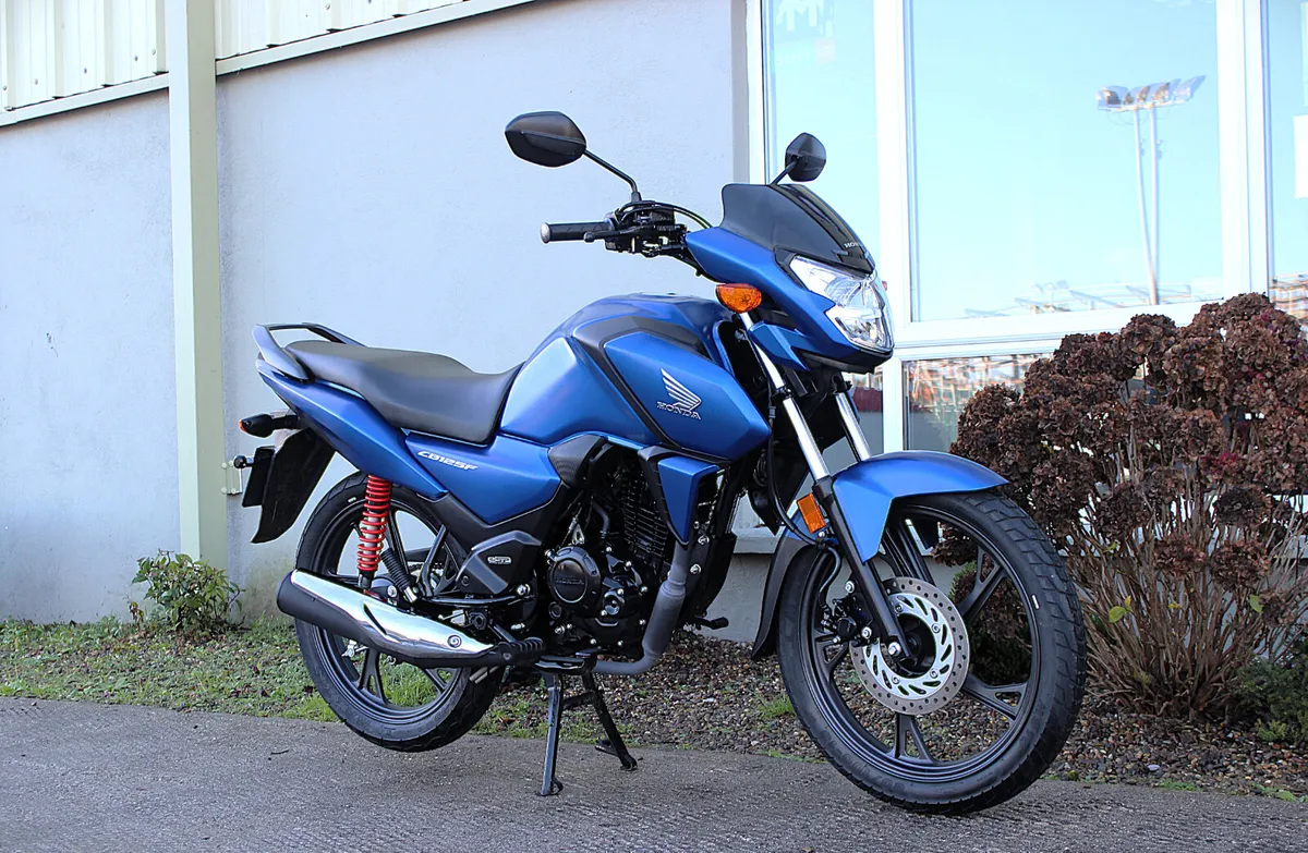 Honda CB125F 2025 - Image 2