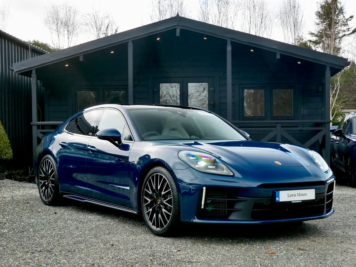 2025 Porsche Panamera 4 E-Hybrid - Image 1
