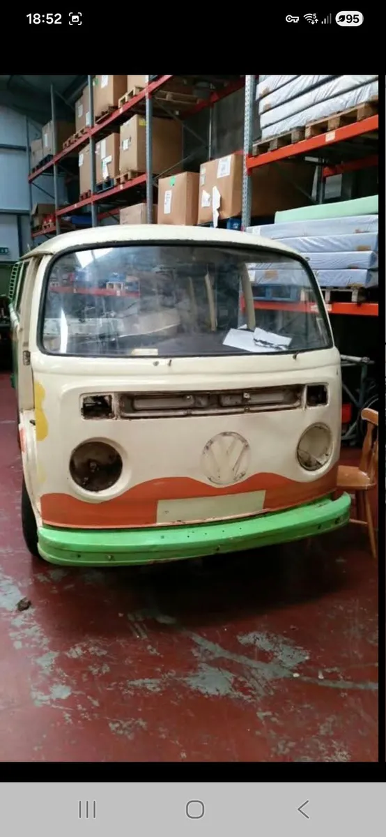 Volkswagen T2 - Image 2