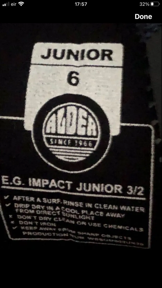 Boys wetsuit age 6 €10 - Image 4