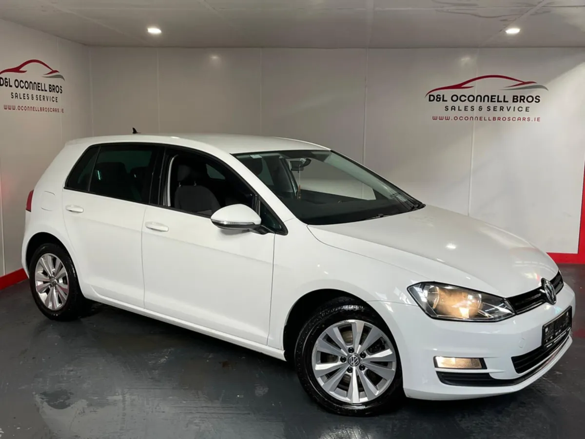 Volkswagen Golf TRENDLINE 1.6 TDI MANUAL 5SPEED 5D - Image 1