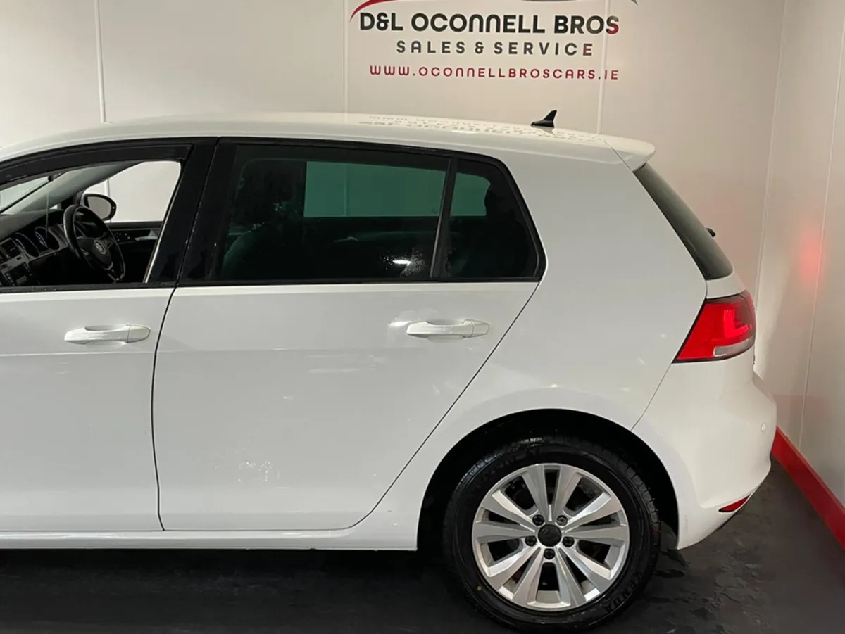 Volkswagen Golf TRENDLINE 1.6 TDI MANUAL 5SPEED 5D - Image 3
