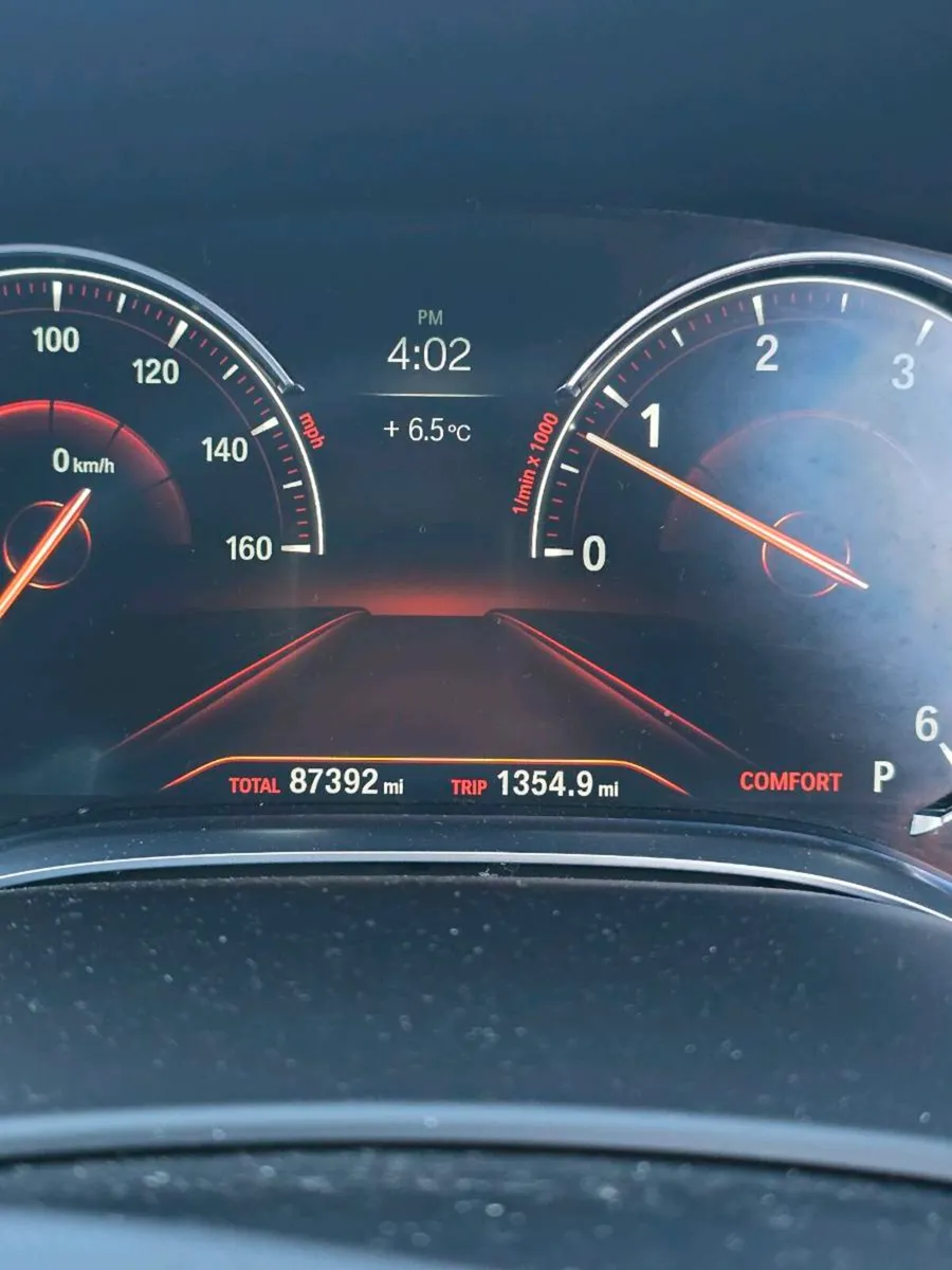 2017 BMW 730d M Sport Stunnina Luxurv Saloon
Finis - Image 4